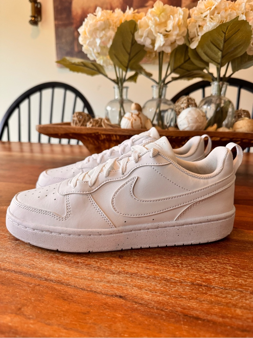 Youth Nike Court Vision Low Size 7
